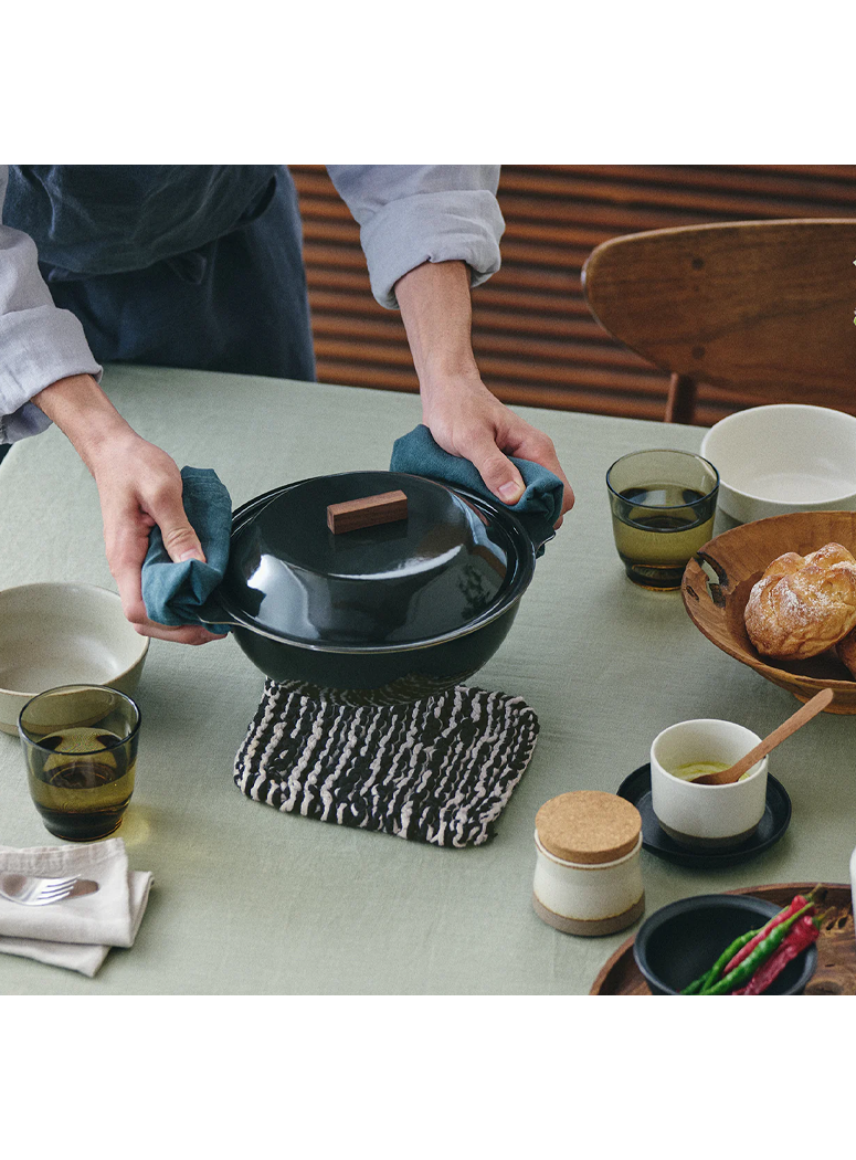 Kinto Kakomi IH enamel pot 1L,Charcoal